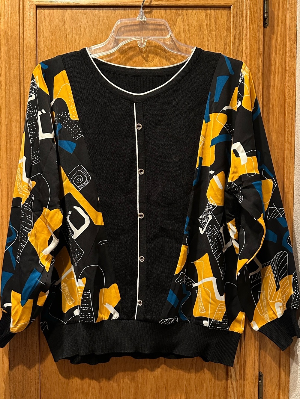 Black Mixed-Print Silk Blend Rhinestone Button Accent Pullover Sweater Size M